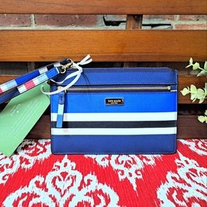 ❣️nwt Kate Spade Laurel Way Printed Wristlet